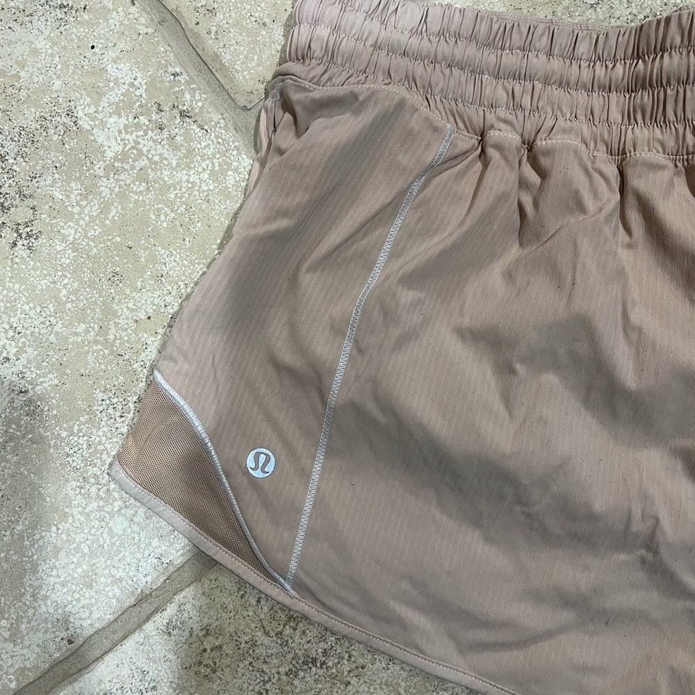 lululemon athletica Women's Beige Athletic Shorts - Picture 2 of 4